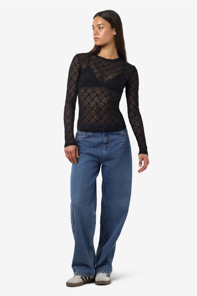 Noisy may zwarte dames t-shirt | Model