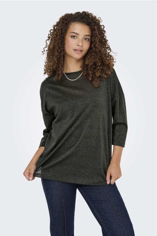Only groene dames t-shirt | Model vooraanzicht