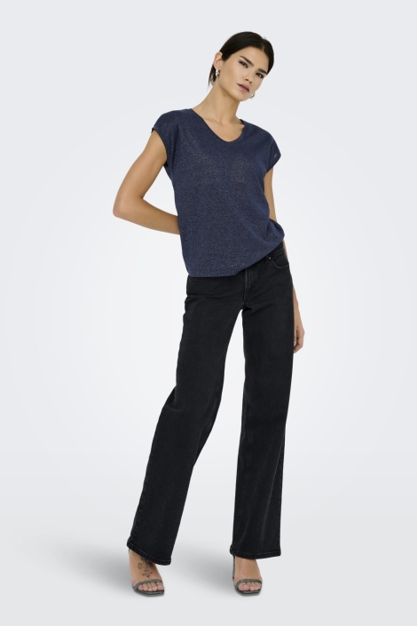 Only blauwe dames t-shirt | Model