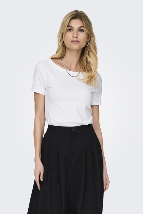 Only witte dames t-shirt | Model vooraanzicht