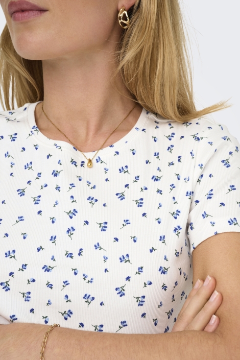 Only witte dames t-shirt | Close up