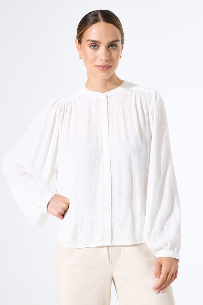 Garcia witte dames blouse | Model vooraanzicht