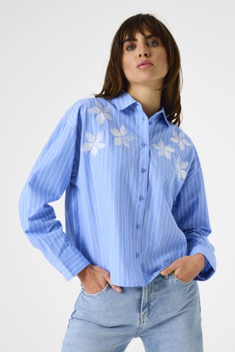 Garcia blauwe dames blouse | Model vooraanzicht