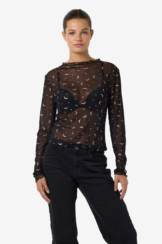 Noisy may zwarte dames top | Model vooraanzicht