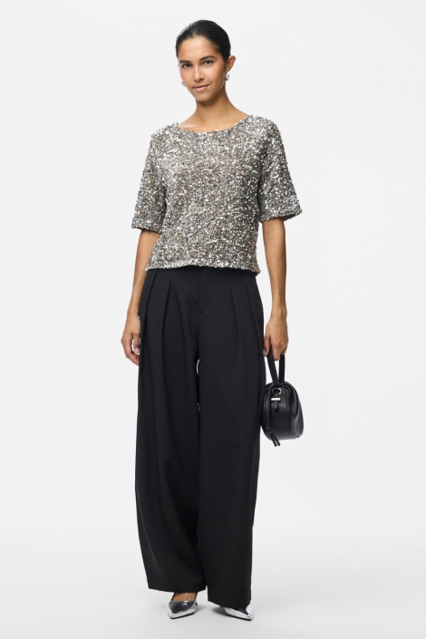 Pieces camel dames t-shirt | Model