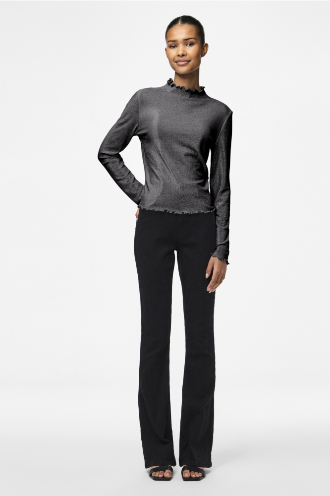 Pieces zwarte dames t-shirt | Model