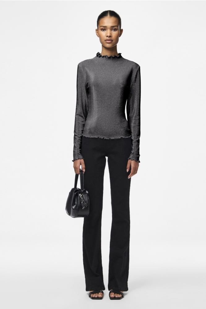 Pieces zwarte dames t-shirt | Model