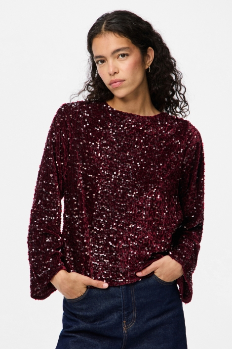 Pieces bordeaux dames t-shirt | Model vooraanzicht