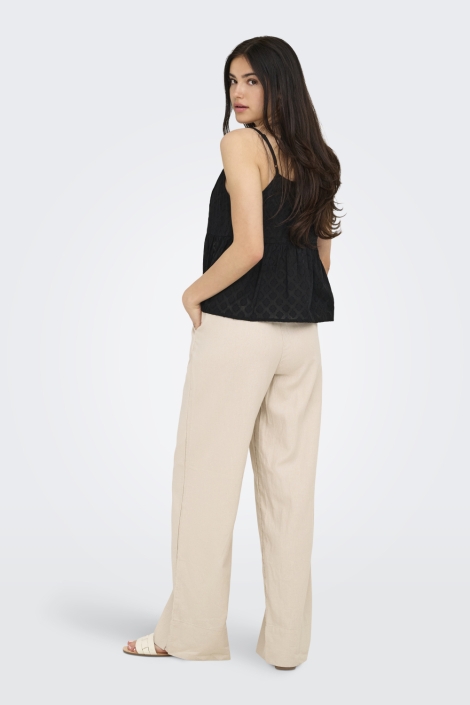 Only zwarte dames top | Model achteraanzicht