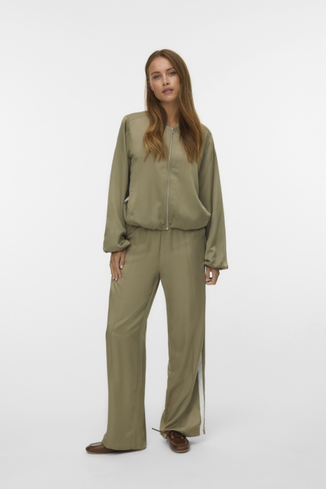 Vero Moda groene dames jas | Model