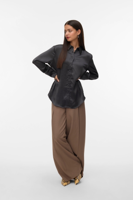 Vero Moda grijze dames blouse | Model