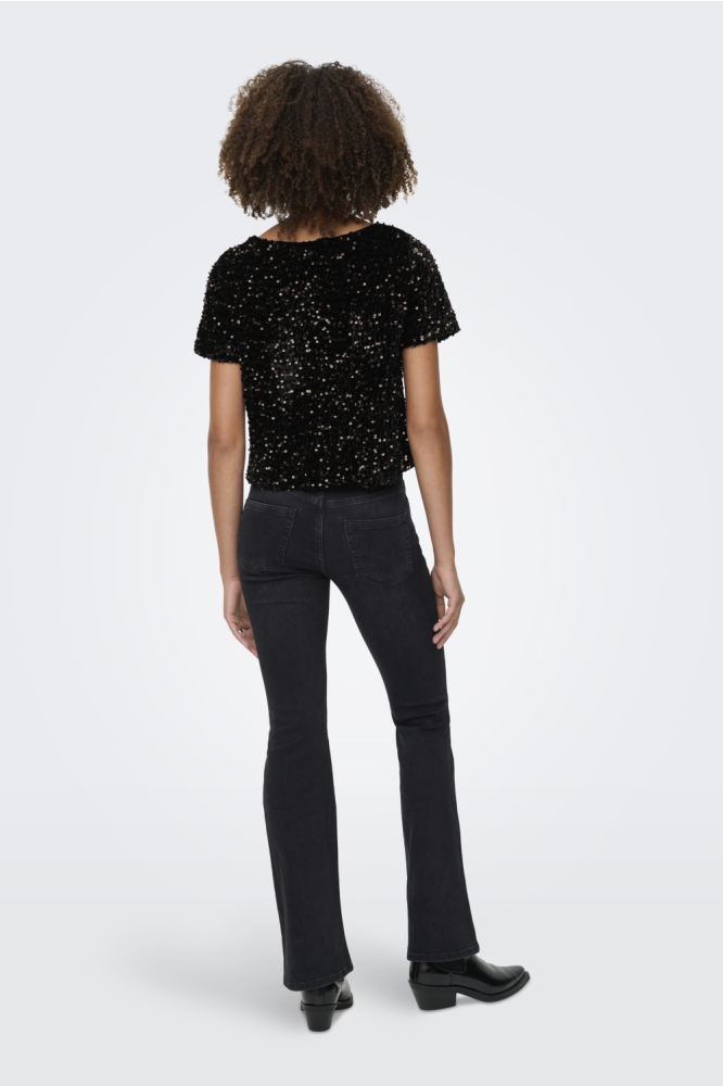 Only zwarte dames t-shirt | Model