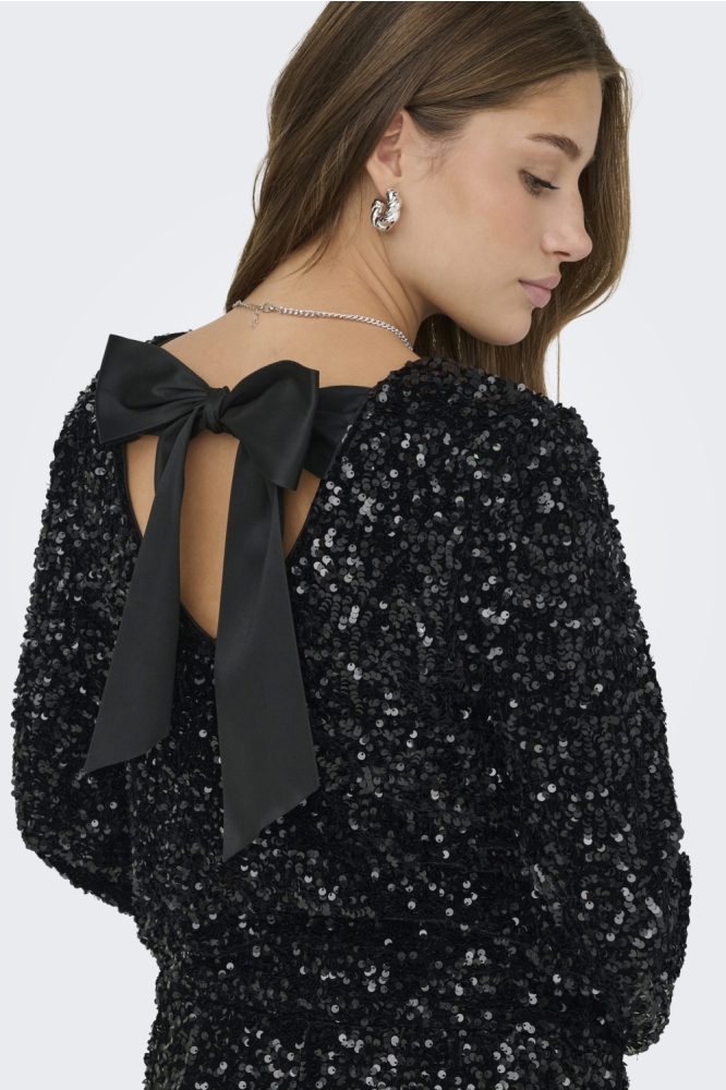 Only zwarte dames t-shirt | Close up