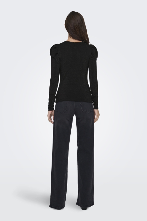 Only zwarte dames t-shirt | Model achteraanzicht