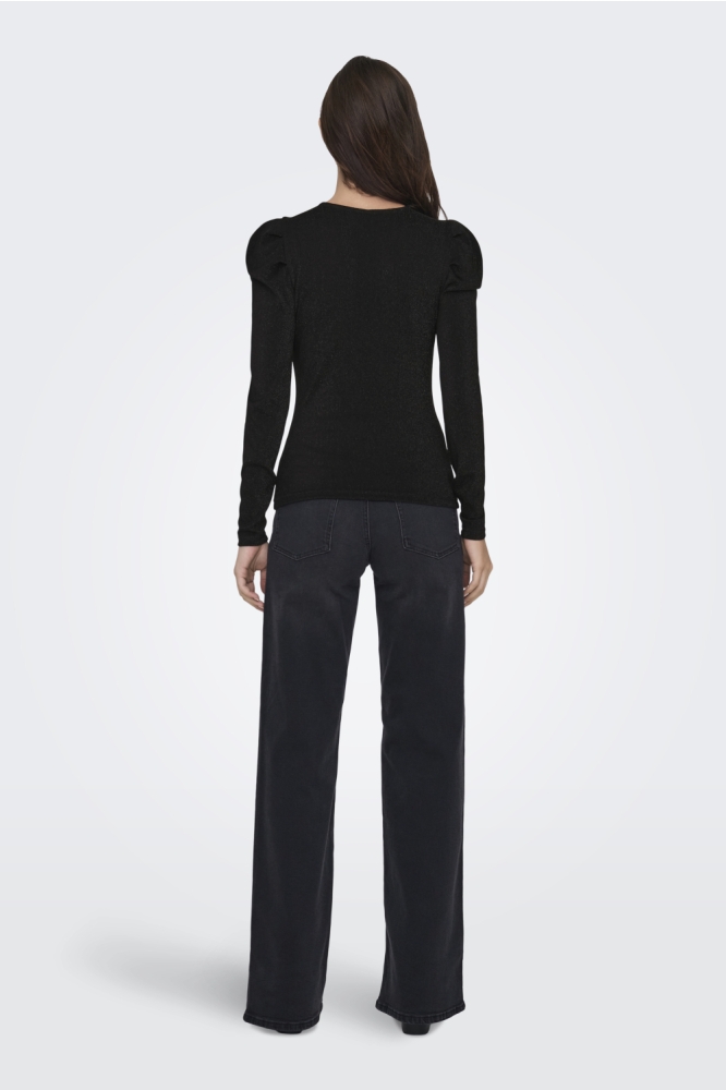 Only zwarte dames t-shirt | Model achteraanzicht