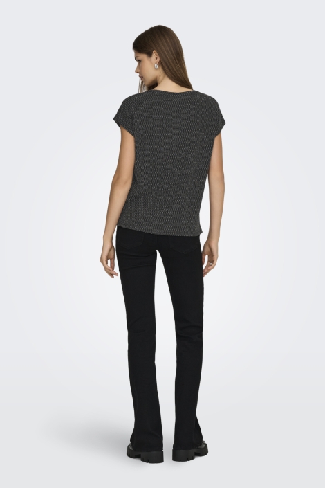 Only zwarte dames t-shirt | Model achteraanzicht