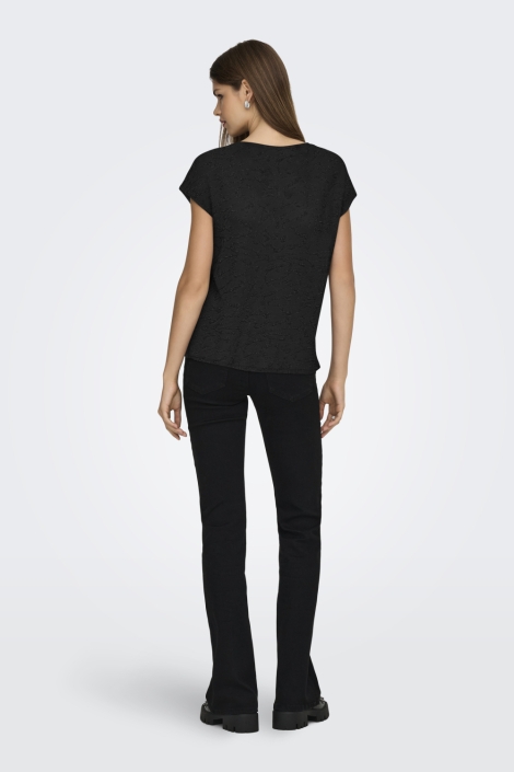 Only zwarte dames t-shirt | Model achteraanzicht