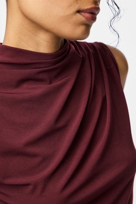 Pieces bordeaux dames top | Close up