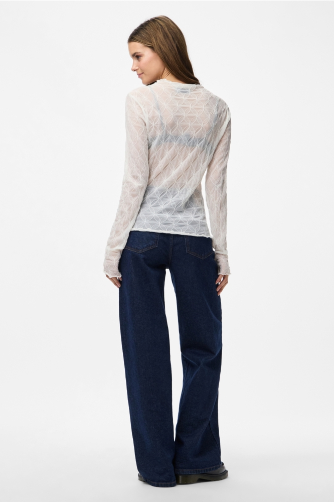 Pieces witte dames t-shirt | Model