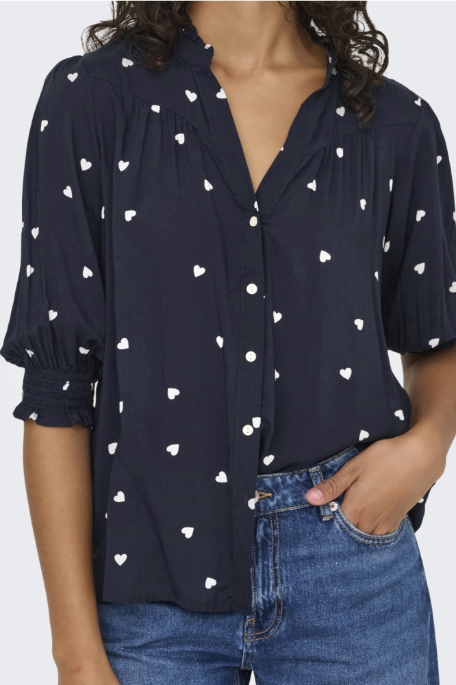 Only blauwe dames blouse | Close up
