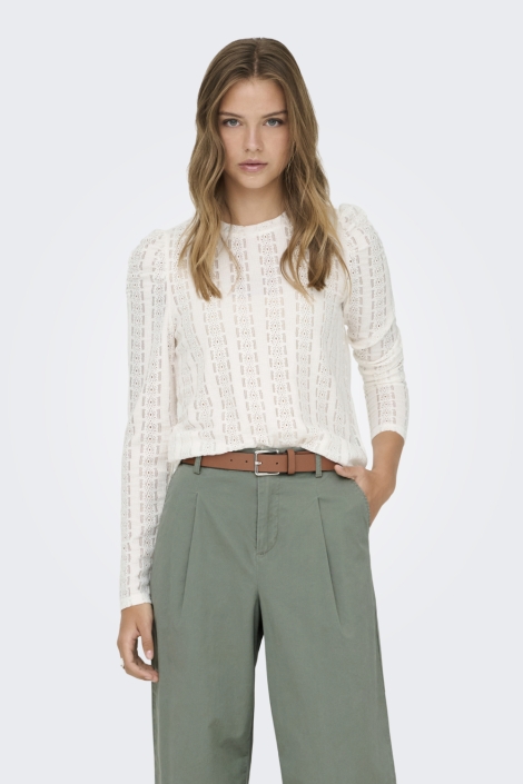 Only witte dames t-shirt | Model vooraanzicht