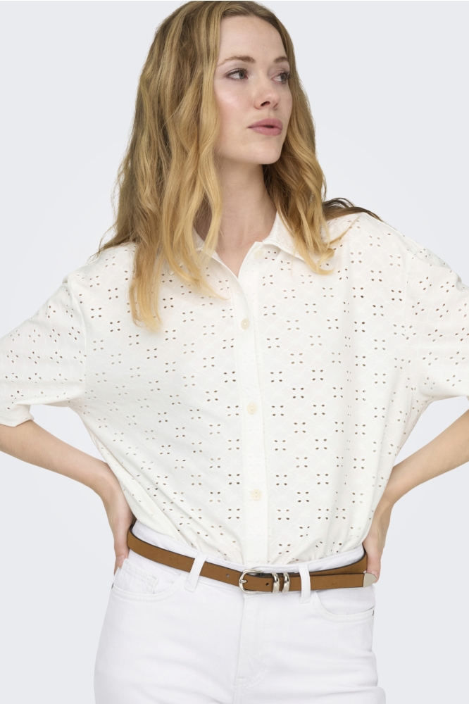 Jacqueline de Yong witte dames blouse | Model vooraanzicht