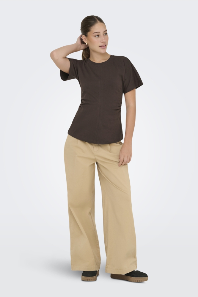 Only bruine dames t-shirt | Model