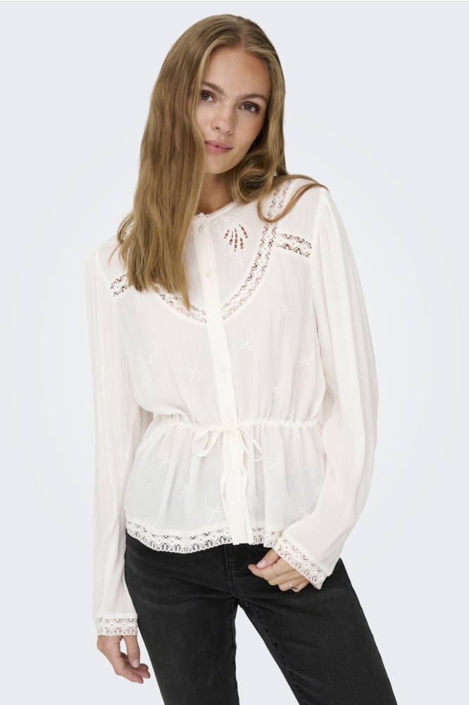 Jacqueline de Yong witte dames blouse | Model vooraanzicht