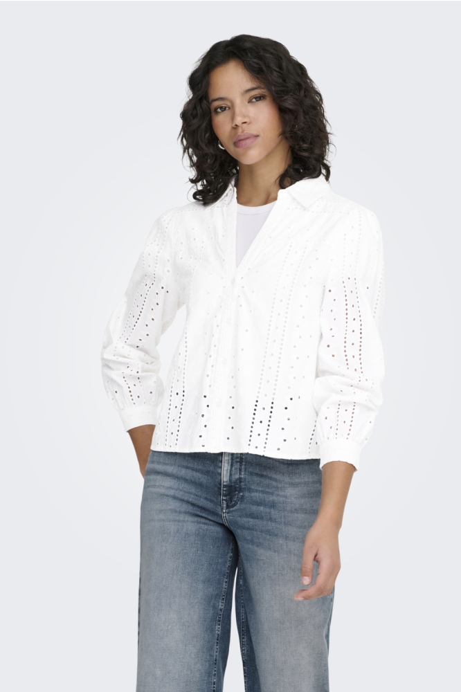 Only witte dames blouse | Model vooraanzicht