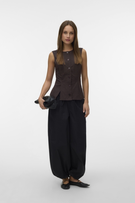Vero Moda bruine dames gilet | Model