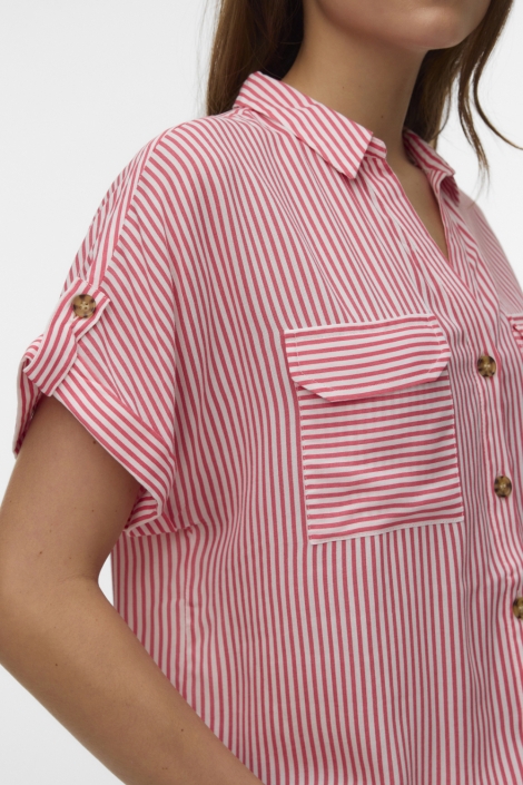 Vero Moda rode dames blouse | Close up