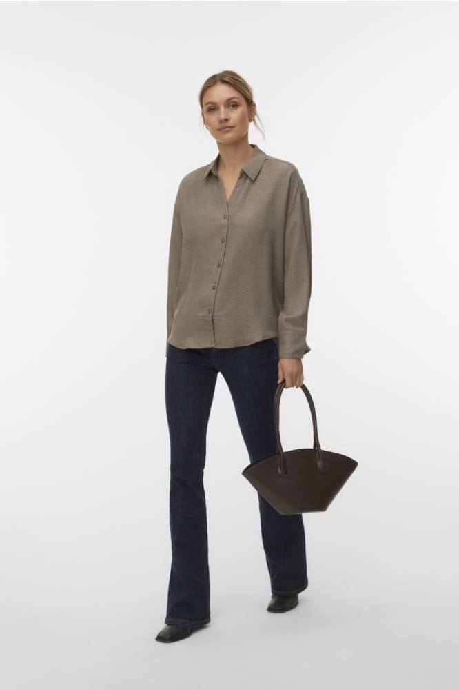 Vero Moda camel dames blouse | Model vooraanzicht