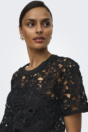 Jacqueline de Yong jdyvanya s/s lace top jrs Zwart