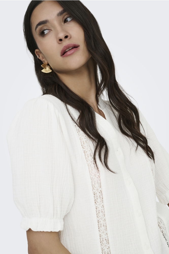 Jacqueline de Yong witte dames blouse | Close up