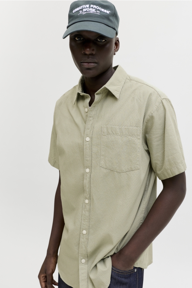 Jack & Jones groene heren overhemd | Model vooraanzicht