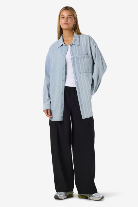 Noisy may blauwe dames blouse | Model