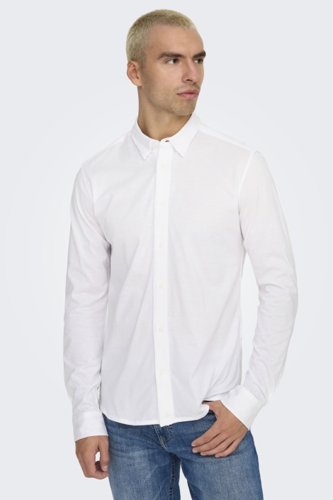 Only & Sons witte heren overhemd | Model vooraanzicht