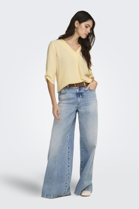 Jacqueline de Yong gele dames t-shirt | Model