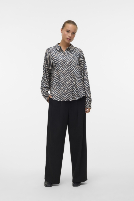 Vero Moda zwarte dames blouse | Model