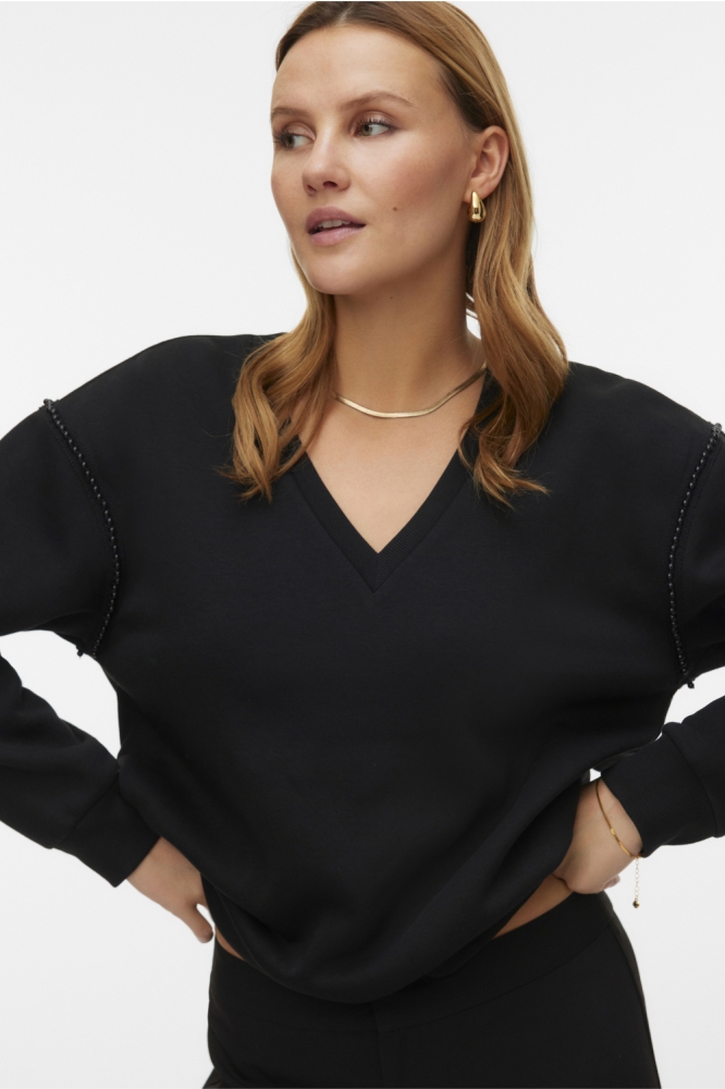 Vero Moda zwarte dames sweater | Model vooraanzicht