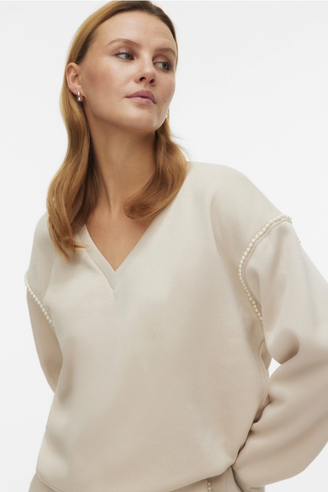 Vero Moda beige dames sweater | Model vooraanzicht