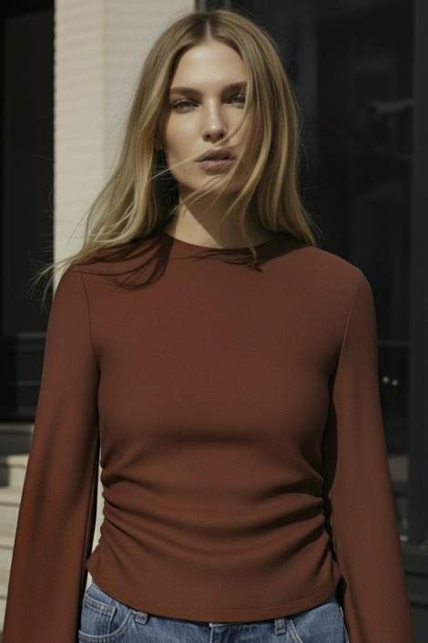 Hypedrop bruine dames t-shirt | Close up