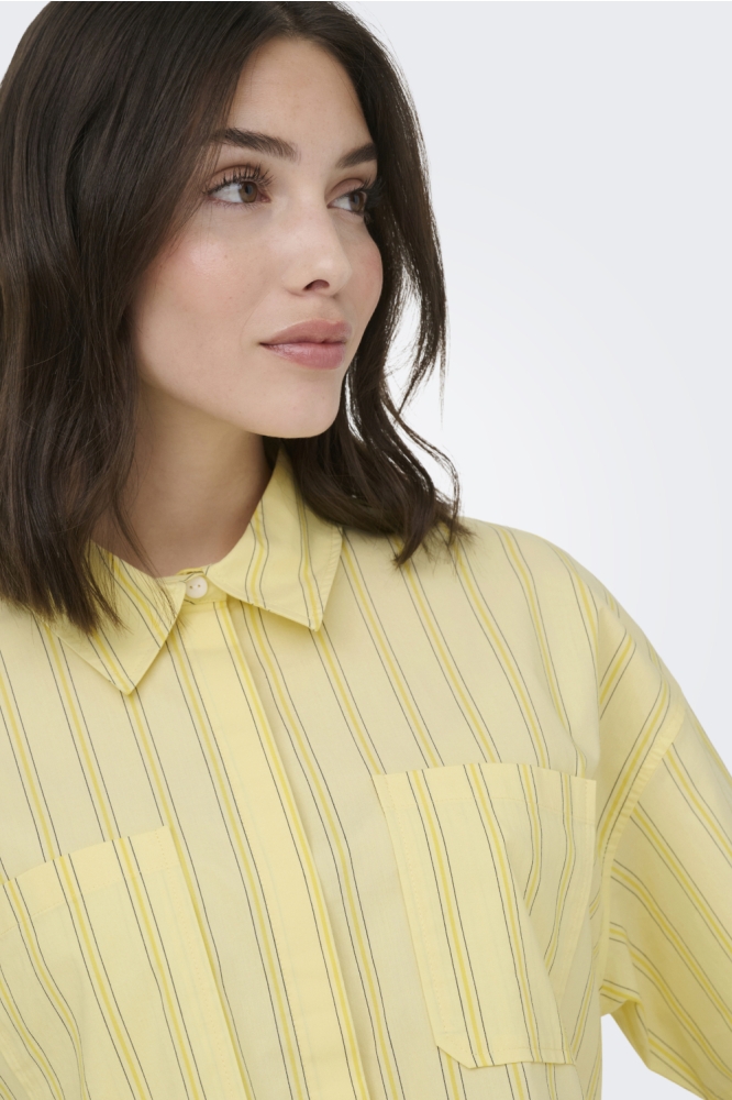 Jacqueline de Yong gele dames blouse | Close up