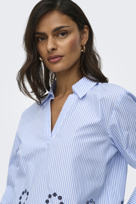 Jacqueline de Yong blauwe dames blouse | Close up