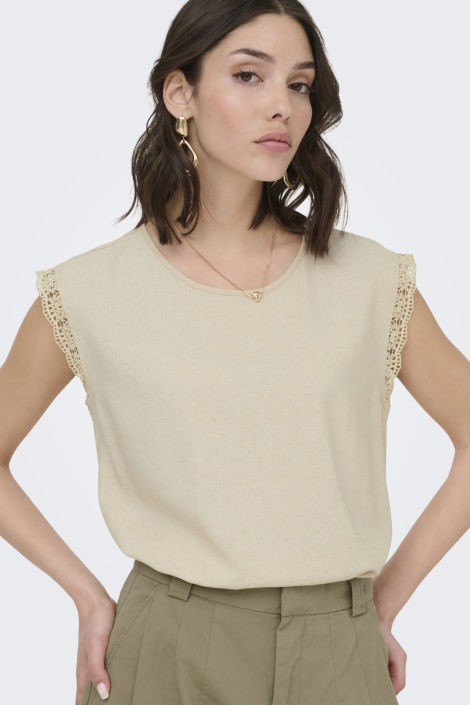 Jacqueline de Yong beige dames t-shirt | Model vooraanzicht