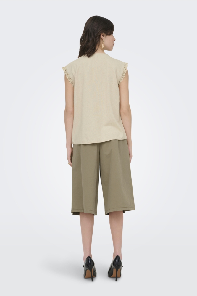 Jacqueline de Yong beige dames t-shirt | Model