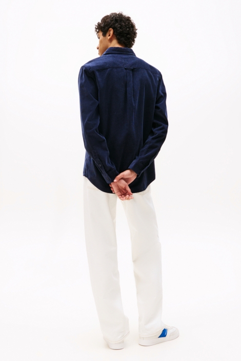 Tommy Jeans blauwe heren overhemd | Model