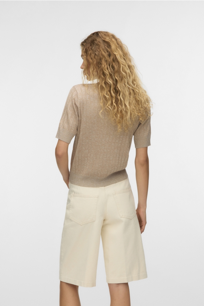 Vero Moda zand dames t-shirt | Model achteraanzicht