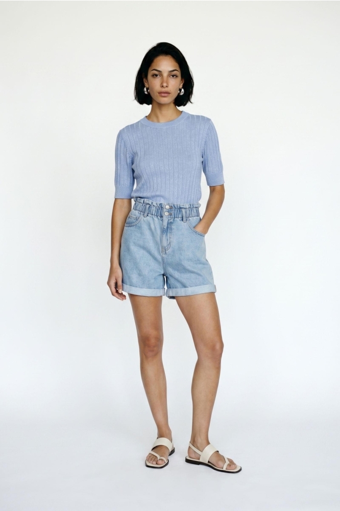 Vero Moda blauwe dames t-shirt | Model