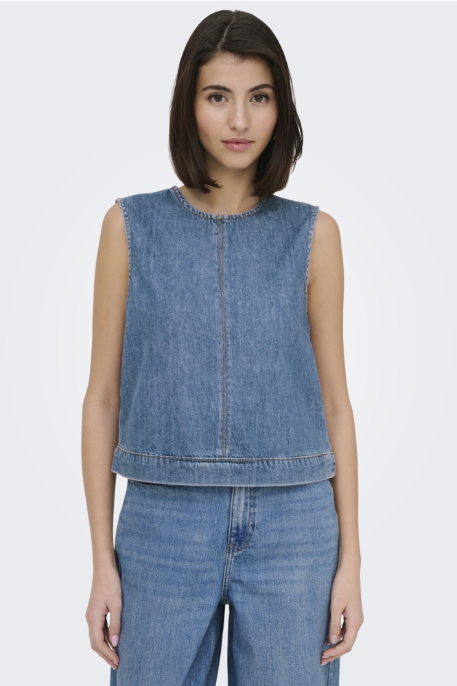 Jacqueline de Yong blauwe dames top | Model vooraanzicht